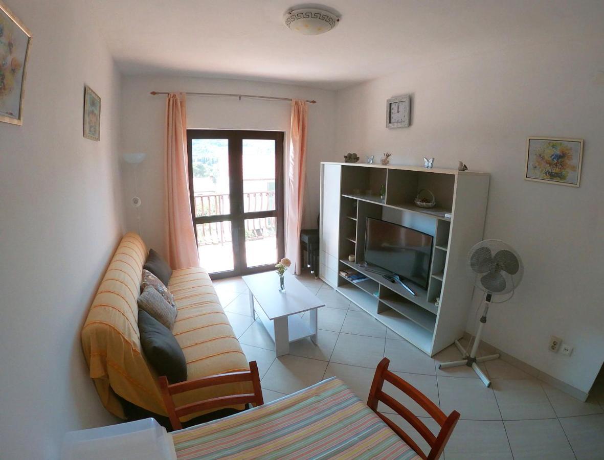 Apartmani Roic Stari Grad  Bagian luar foto